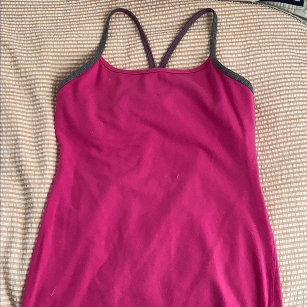 Lululemon tank top